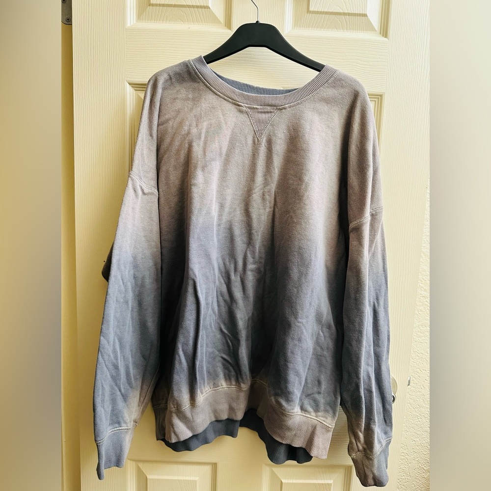 Gradient Sweater - Gray and Tan